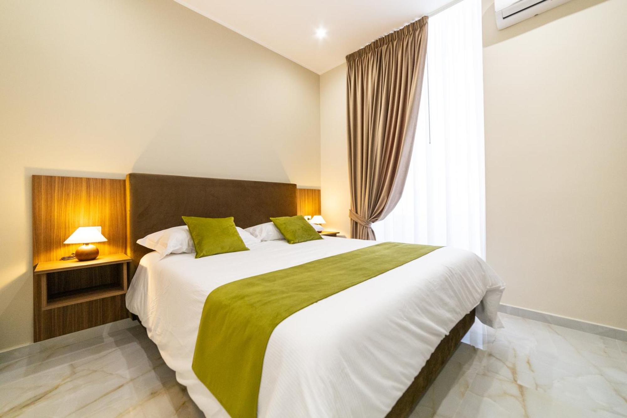 Bed and Breakfast Station House 45 Napoli Esterno foto