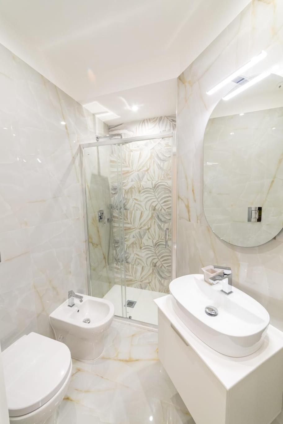 Bed and Breakfast Station House 45 Napoli Esterno foto